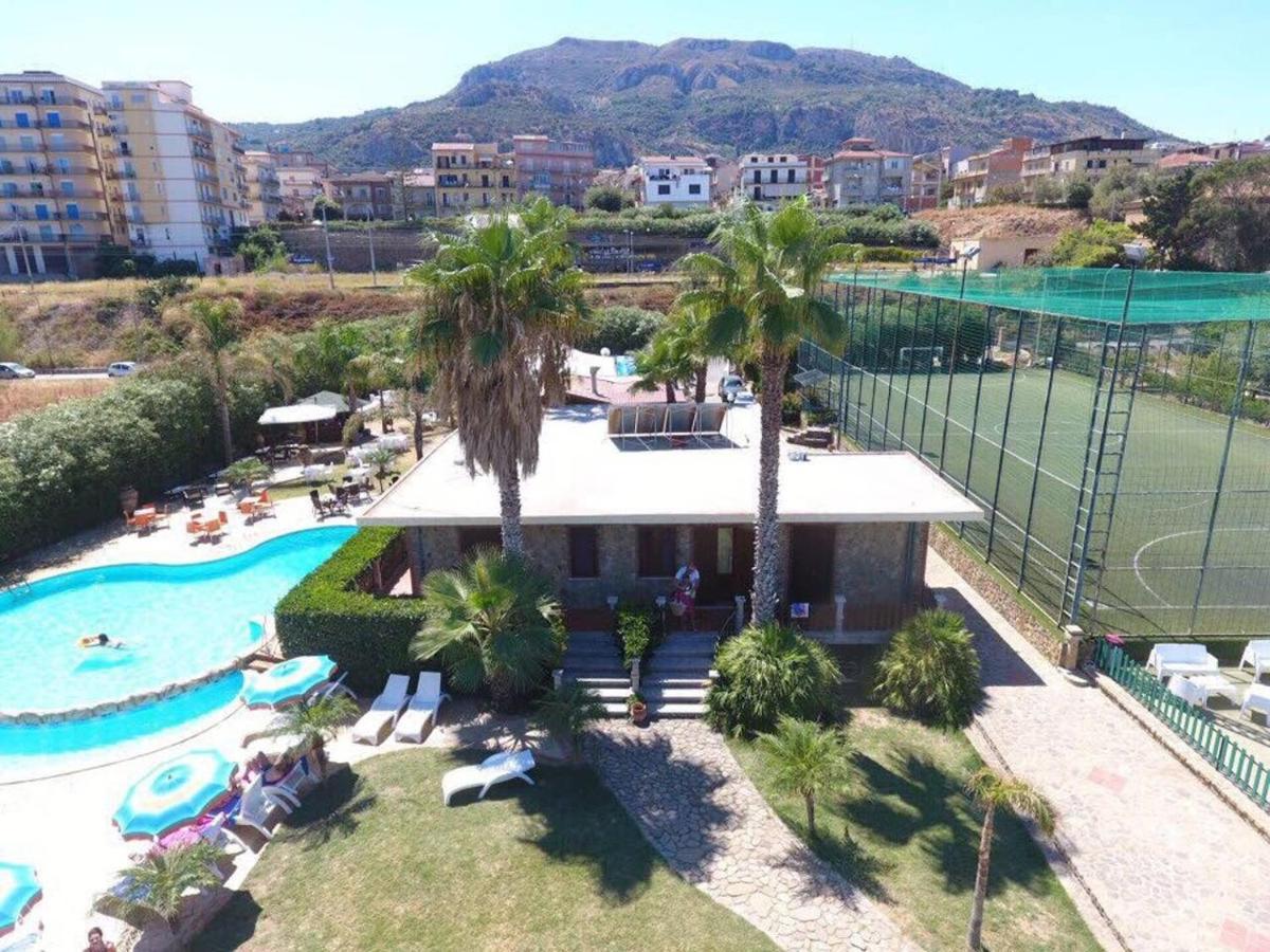 Il Geranio - Resort & Suites Acquedolci Exterior foto